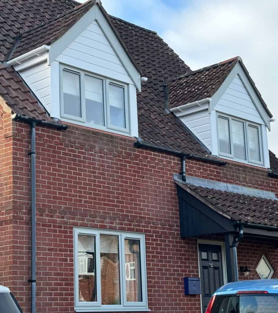 {acf_additional_images_picture_alt_text}