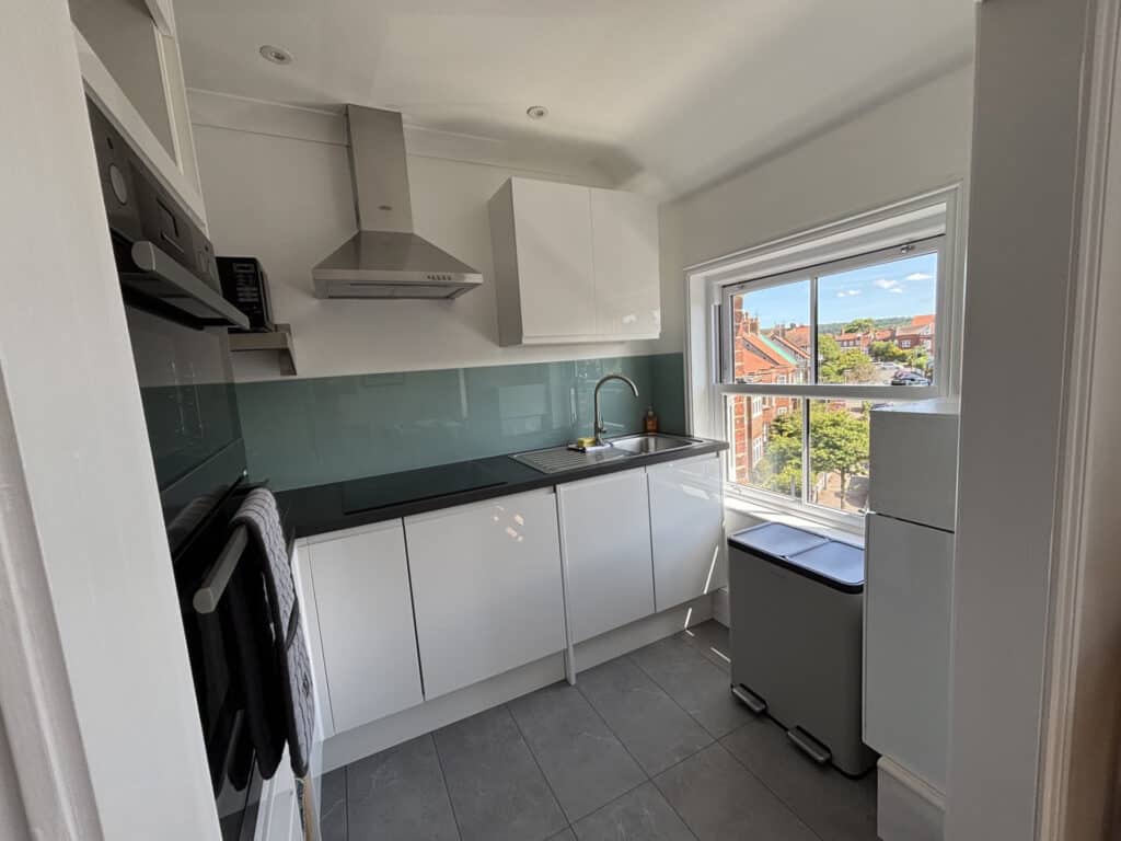 {acf_additional_images_picture_alt_text}