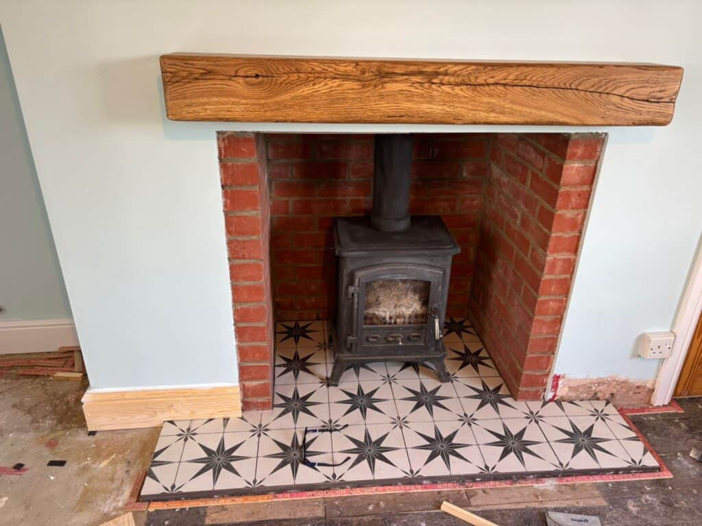 {acf_additional_images_picture_alt_text}